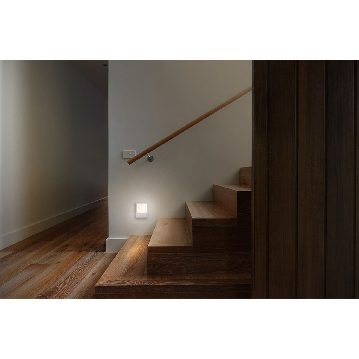 V5H70248CBC4D0F1D9C86F2EEB40A351F33R6068129P5