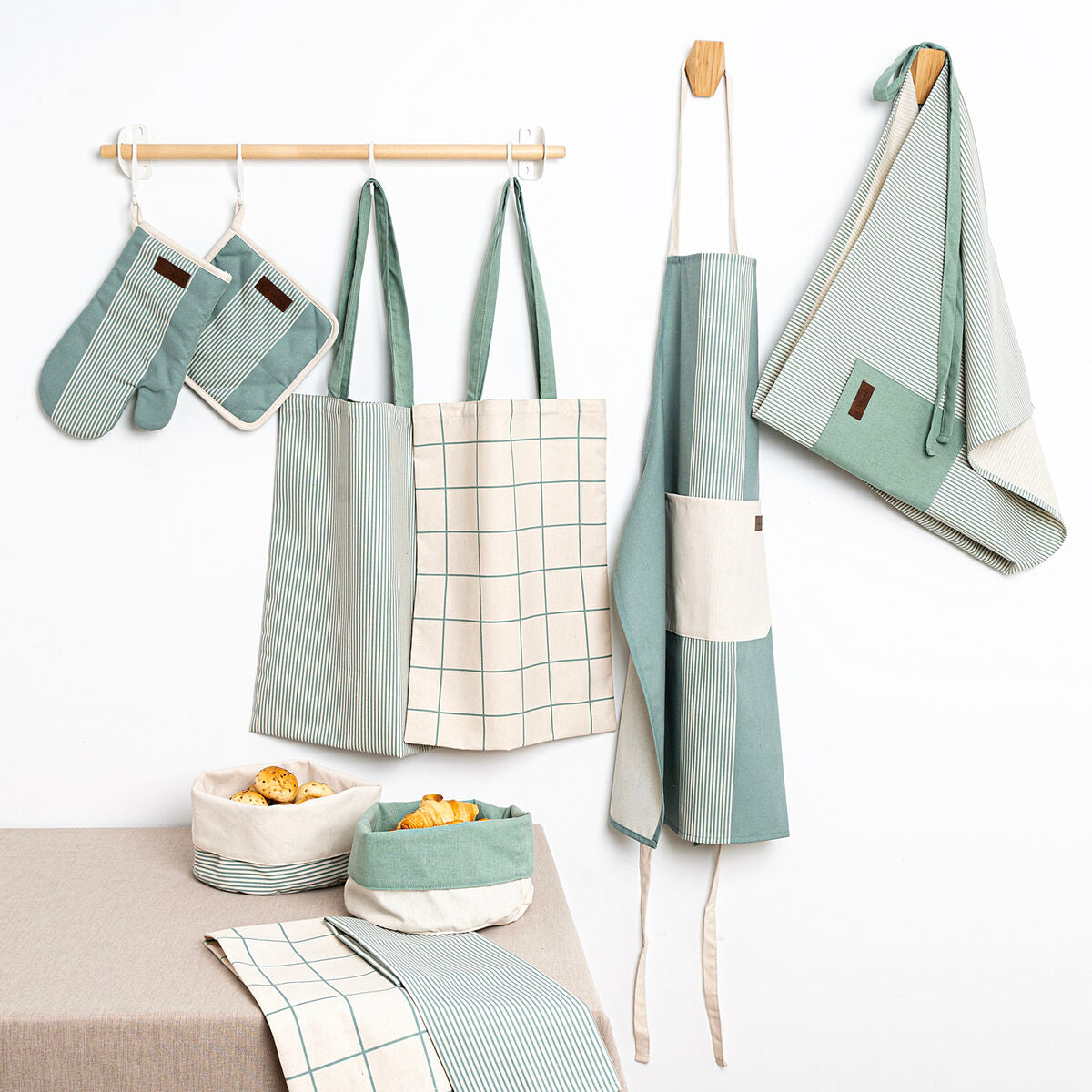 V5H320799F77DCCDC188B1E29E8AA777F46R6206168P4